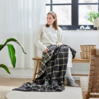 Плед IBENA Jacquard Tramore 150x200cm Grey/Green фото №5 — интернет-магазин Desire.md