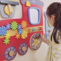 Busy Board Viga Train (44717) imaginea #2 — magazin online Desire.md