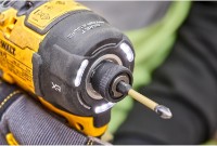 Шуруповерт DeWalt DCF870N-XJ фото №2 — интернет-магазин Desire.md