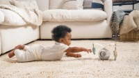 Carusel pentru pătuc Tiny Love Tummy Time 2in1 Black & White Décor imaginea #3 — magazin online Desire.md
