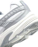 Adidași pentru dame Nike Wmns Initiator Summit White/Light Smoke Grey/Photon Dust/Ashen Slate, s.40 imaginea #4 — magazin online Desire.md