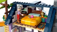 Конструктор Lego Friends: Beekeeper's House & Flower Garden 42669 фото №6 — интернет-магазин Desire.md