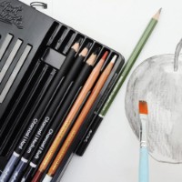 Creioane colorate Mont Marte Sketch & Draw 17pcs (MMGS0033) imaginea #5 — magazin online Desire.md