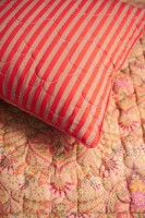 Подушка декоративная  Pip Studio Alba Cushion Khaki (320981) фото №3 — интернет-магазин Desire.md