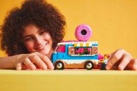 Set de construcție Lego City: Donut Truck (60452) imaginea #6 — magazin online Desire.md