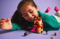 Конструктор Lego Disney: Encanto Mini House (43261) фото №7 — интернет-магазин Desire.md