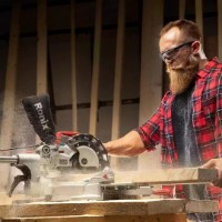 Торцовочная пила Ronix 5301 фото №2 — интернет-магазин Desire.md