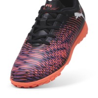 Ghete pentru fotbal Puma Future 8 Play Tt Jr Puma Black/White/Glowing Red, s.35.5 imaginea #5 — magazin online Desire.md