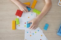 Joc educativ Tooky Toy Shape Game (TL676) imaginea #3 — magazin online Desire.md