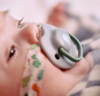 Suzeta Tommee Tippee Moda Orthodontic 0-6m TT0504 2pcs imaginea #5 — magazin online Desire.md