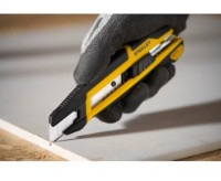 Нож Stanley STHT10500-0 фото №2 — интернет-магазин Desire.md