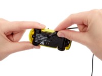 Радиоуправляемая игрушка Hot Wheels 1:64 Nissan (Z HTP16) фото №5 — интернет-магазин Desire.md