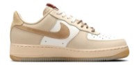 Ghete pentru dame Nike Wmns Air Force 1 07 Lx Sail/Light Khaki/Parachute Beige/Team Gold, s.36.5 imaginea #2 — magazin online Desire.md