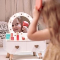 Туалетный Столик для кукол Hape (E3219) фото №8 — интернет-магазин Desire.md