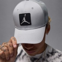 Бейсболка Nike U Jordan Rise Cap S Cb Trkr Jm Ptch Light Smoke Grey, s.L/XL фото №1 — интернет-магазин Desire.md