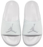 Șlapi pentru bărbați Nike Jordan Jumpman Slide Neutral Grey/Metallic Silver, s.46 imaginea #4 — magazin online Desire.md