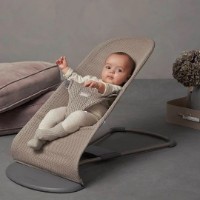 Șezlong pentru bebeluși BabyBjorn Bliss Greige Mesh (006102A) imaginea #3 — magazin online Desire.md