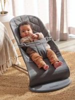 Șezlong pentru bebeluși BabyBjorn Bliss Petal Anthracite (006226A) imaginea #3 — magazin online Desire.md