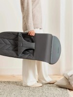 Șezlong pentru bebeluși BabyBjorn Bliss Petal Anthracite (006226A) imaginea #7 — magazin online Desire.md