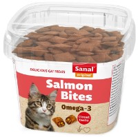 Snackuri pentru pisici Sanal Salmon Bites 75g