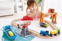 Детский набор дорога Hape Lift & Load Harbor Set (E3791) фото №3 — интернет-магазин Desire.md
