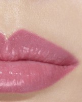 Бальзам для губ Chanel Rouge Coco Shine 762 Raspberry Kiss фото №3 — интернет-магазин Desire.md