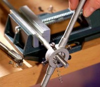 Плашкодержатель KWB K444930 фото №2 — интернет-магазин Desire.md