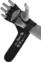 Перчатки для единоборств RDX Aura Plus T-17, s.M Black/Golden фото №3 — интернет-магазин Desire.md