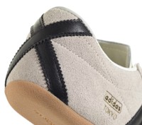 Кроссовки женские Adidas Tokyo Off White/Core Black/Gold Metallic, s.40 фото №7 — интернет-магазин Desire.md