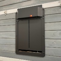 Автоматическая дверь для курятника Des Champs DOO-1/DOO-2 10DO1 фото №2 — интернет-магазин Desire.md