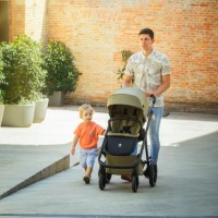 Коляска Petite&Mars Icon Lite 2in1 Mossy Green (661588) фото №7 — интернет-магазин Desire.md