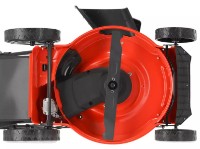 Maşina de tuns gazonul pe benzină Yato YT-85532 imaginea #6 — magazin online Desire.md