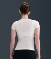 Женская футболка Nike W Nsw Ss Tee Baby Grx Spd White, s.XL фото №3 — интернет-магазин Desire.md