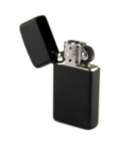 Brichetă Zippo 1618 Black Matte Slim imaginea #3 — magazin online Desire.md