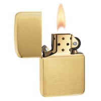 Brichetă Zippo 1941 B Replica Brushed Brass imaginea #2 — magazin online Desire.md