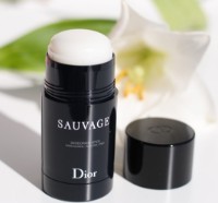 Parfum pentru el Christian Dior Sauvage Deo Stick 75g imaginea #2 — magazin online Desire.md