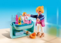 Фигурка героя Playmobil Specials Plus: Mother and Child with Changing Table (5368)