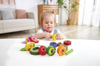 Развивающий набор Hape Caterpillar Fruit Feast Set (E1072) фото №6 — интернет-магазин Desire.md