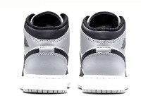 Ботинки детские Nike Air Jordan 1 Mid Bg White/Light Smoke Grey/Black, s.37.5 фото №2 — интернет-магазин Desire.md