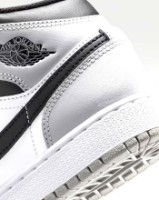 Ботинки детские Nike Air Jordan 1 Mid Bg White/Light Smoke Grey/Black, s.37.5 фото №4 — интернет-магазин Desire.md