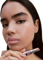 Ruj de buze Yves Saint Laurent Loveshine Lipstick 200 imaginea #3 — magazin online Desire.md