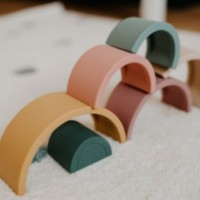 Пирамидка Petite&Mars Rainbow Intense Ochre (599819) фото №3 — интернет-магазин Desire.md