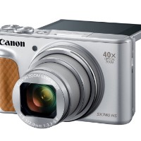 Фотоаппарат Canon PowerShot SX740 HS Lite Edition Travel Kit Silver фото №3 — интернет-магазин Desire.md