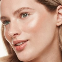 Iluminator Bourjois Maxi Round Champagne imaginea #3 — magazin online Desire.md