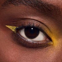 Карандаш для глаз MAC Colour Excess Gel B-a-n-a-n-a-s фото №3 — интернет-магазин Desire.md