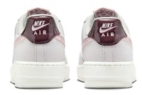 Кеды женские Nike Air Force 1 07 Summit White/Plum Chalk/Vast Grey, s.40.5 фото №2 — интернет-магазин Desire.md