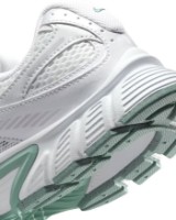 Кроссовки женские Nike V5 Rnr Summit White/Vast Grey/Cannon/White, s.40 фото №4 — интернет-магазин Desire.md