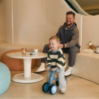 Беговел Kinderkraft Cutie Flash Blue (KRCUFL00BLU0000) фото №2 — интернет-магазин Desire.md