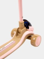 Trotinetă 4Play Sprint Pink imaginea #2 — magazin online Desire.md