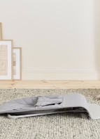 Șezlong pentru bebeluși BabyBjorn Bliss Light Grey Cotton (006224A) imaginea #3 — magazin online Desire.md